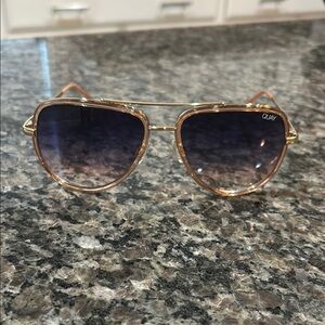 Quay Australia ALL IN Gold PINK Aviator Sunglasses LIKE NEW